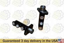 Load image into Gallery viewer, JCB BACKHOE - BRAKE MASTER CYLINDER (PART NO. 15/920389 15/920158 15/905504) | Texas Machinery Parts
